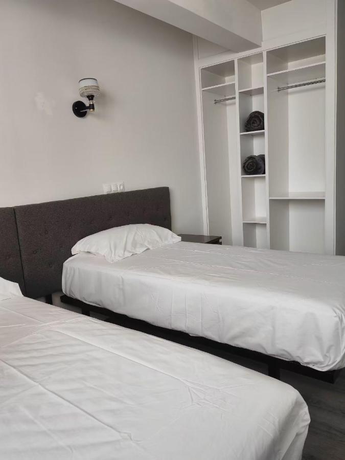 Hostal Golden 21*** Madrid Extérieur photo