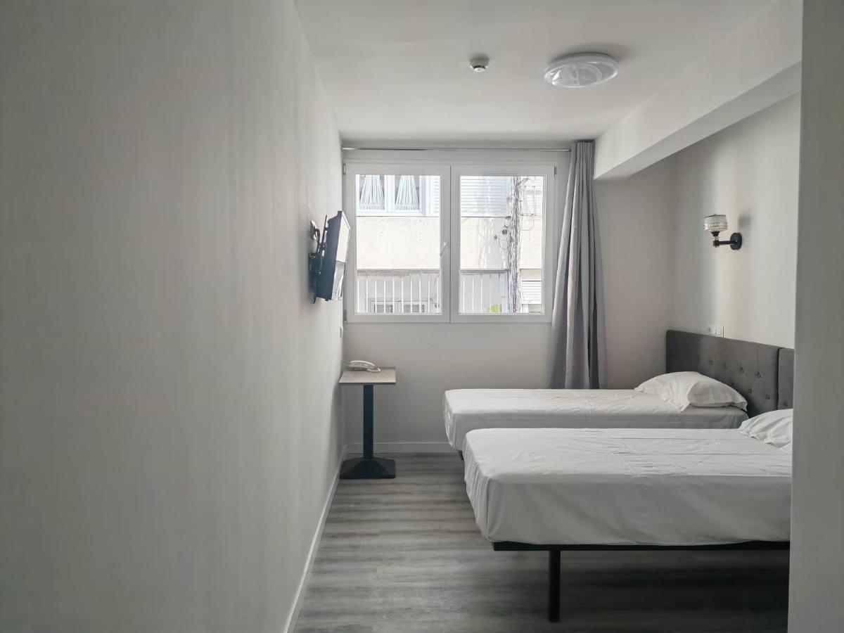 Hostal Golden 21*** Madrid Extérieur photo